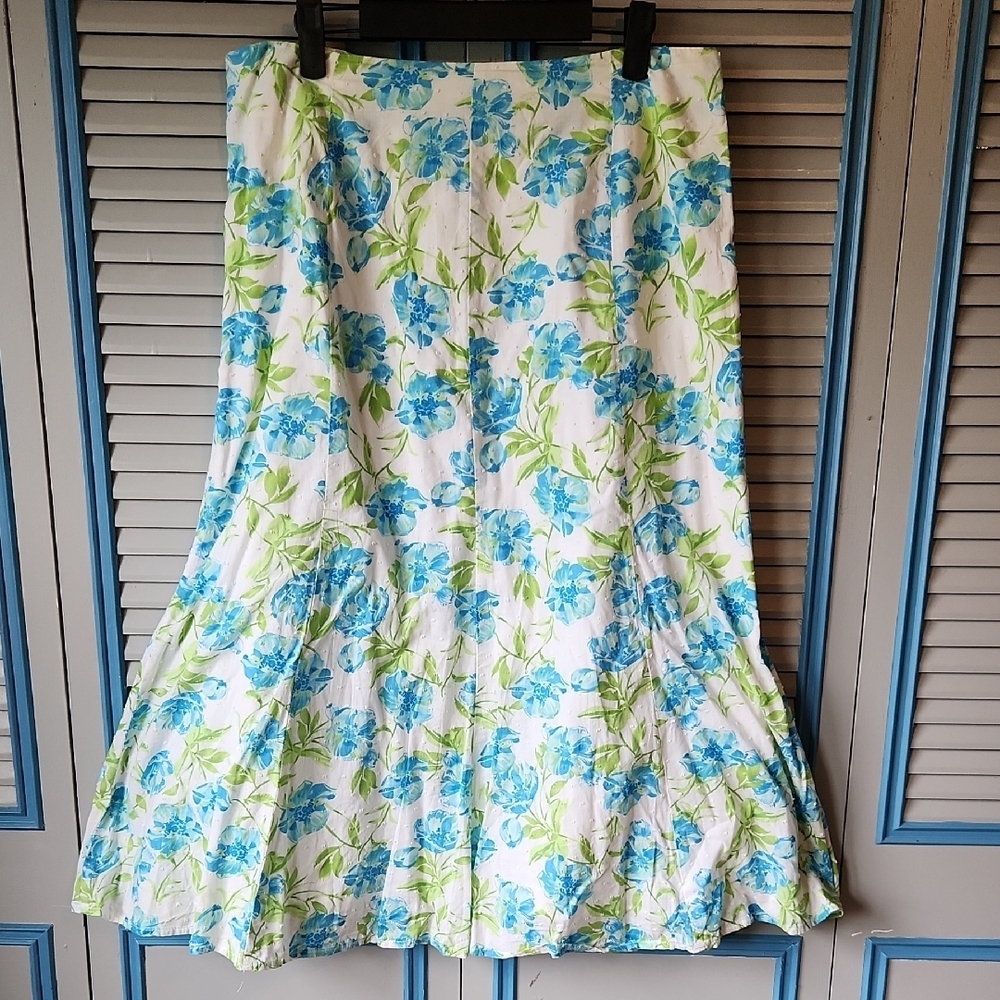 Dress Barn White, Blue & Green Floral Skirt